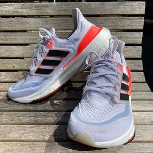 EUC Adidas Men’s UltraBoost Running Shoes Size 10